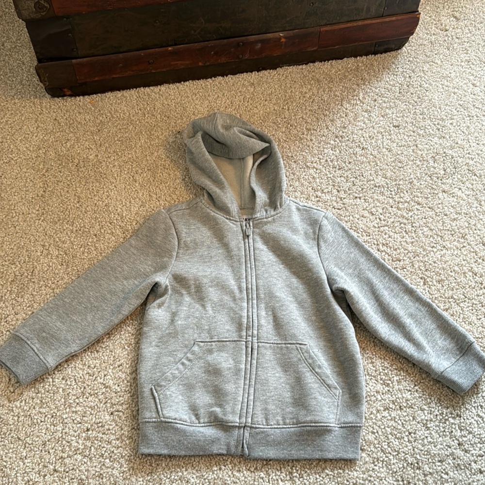 Lot of 2 Old navy sweatshirts size 4T